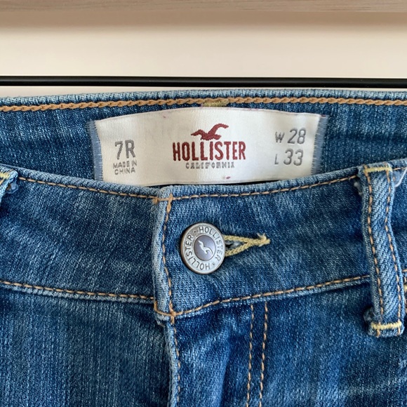 Hollister Distressed Skinny Jeans, Medium Wash, 7 - Picture 3 of 5